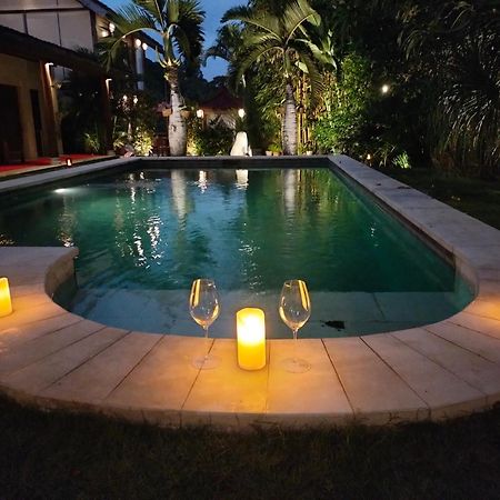 Villa Pilou Boutique Hotel Tanah Lot Exterior foto